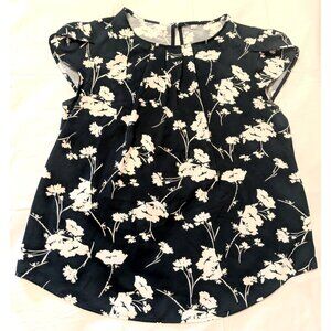 Black & White Floral Sleeveless Blouse Large  Polyester &Spandex  Back Button